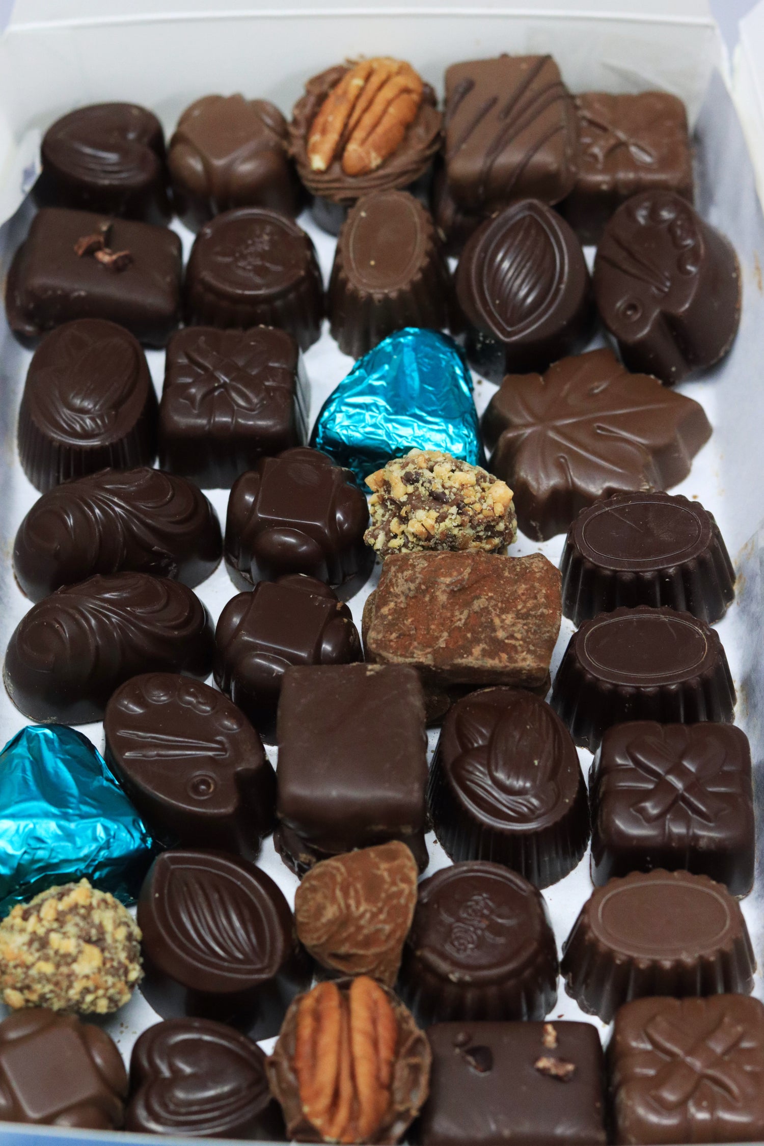 inside box of 500g 40 piece chocolate confections